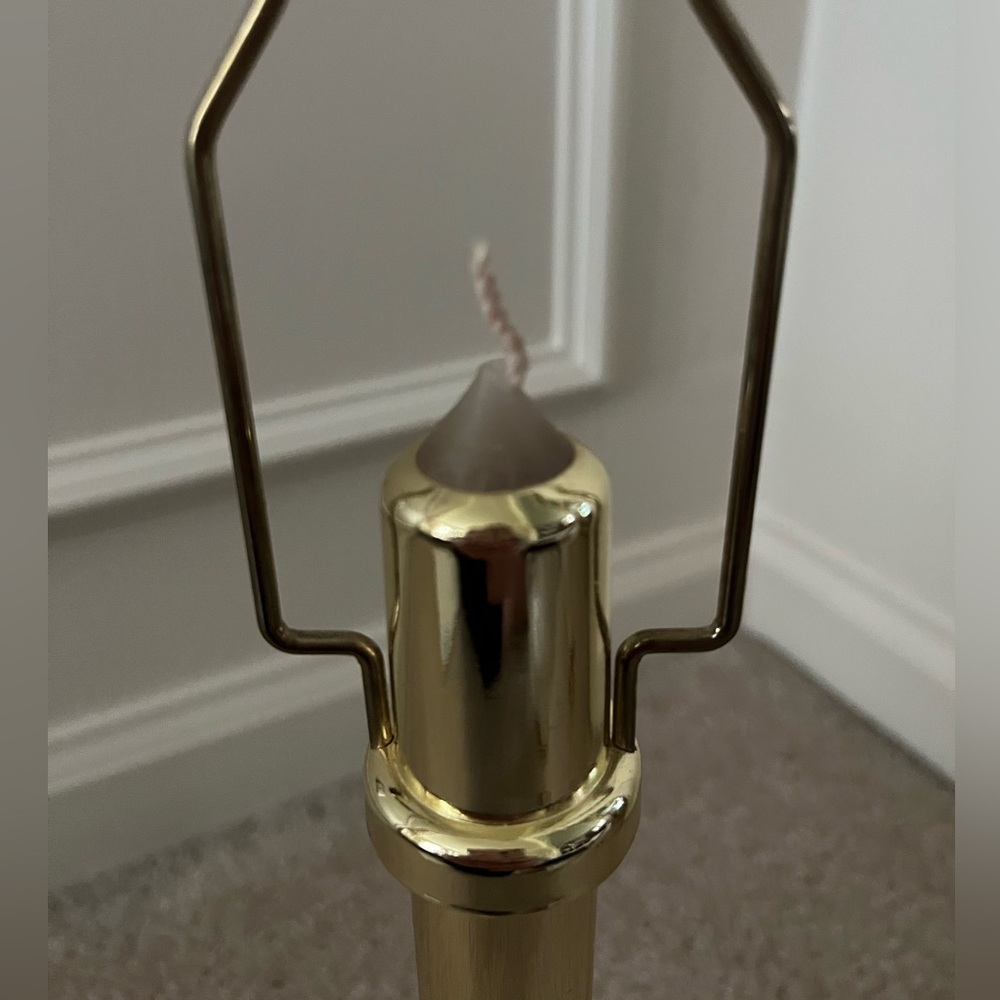 Vintage PartyLite utility candle lamp with one utility candle and candle snuffer - Picture 3 of 9